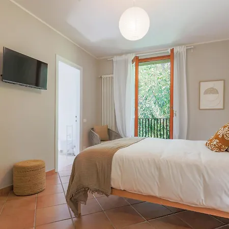 Golden Vista - By Myhomeincomo