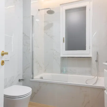 Διαμέρισμα Golden Vista - By Myhomeincomo