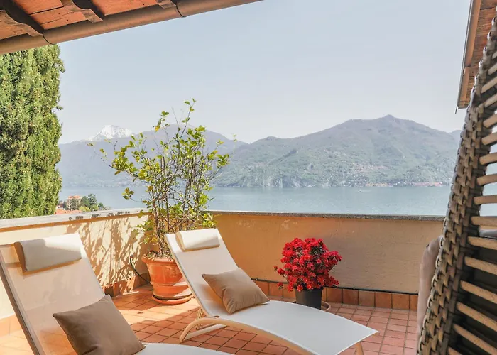 Golden Vista - By Myhomeincomo * 메나지오